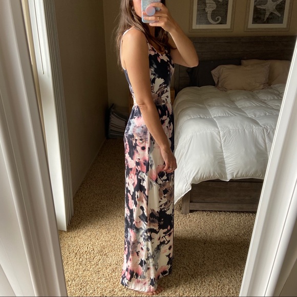 Zattcas sleeveless maxi dress - Picture 3 of 6